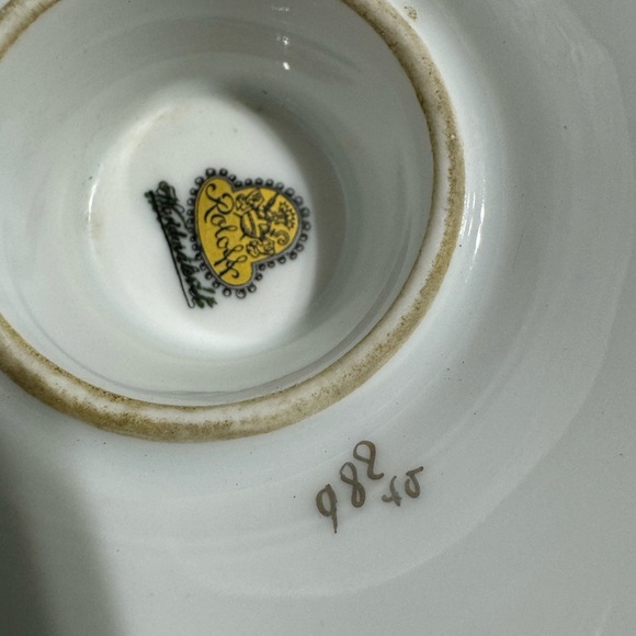 Beautiful Etched Roloff Handmalerei Vase - Picture 8 of 8